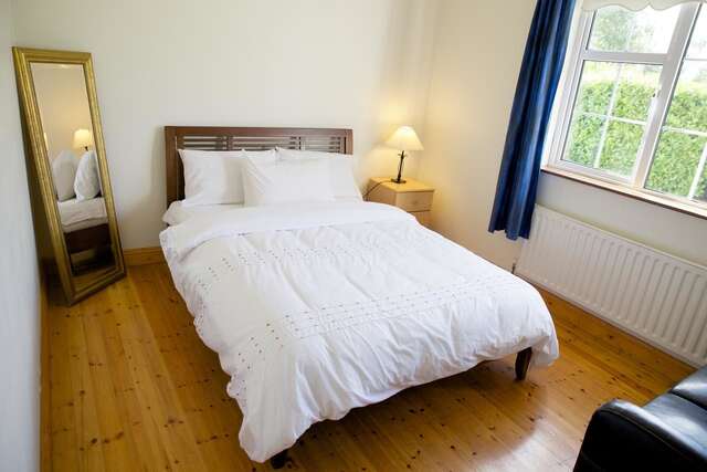 Отели типа «постель и завтрак» Milltownpass House Milltownpass-5